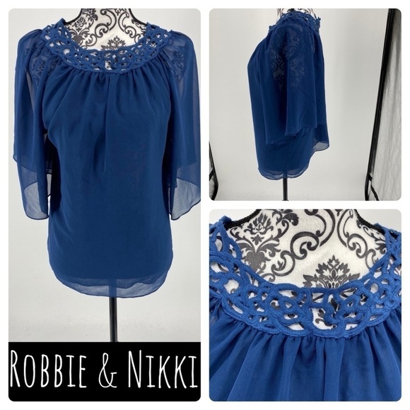 Robbi & Nikki blue crochet trim flutter sleeve top lightweight summer Flowy - Picture 2 of 10